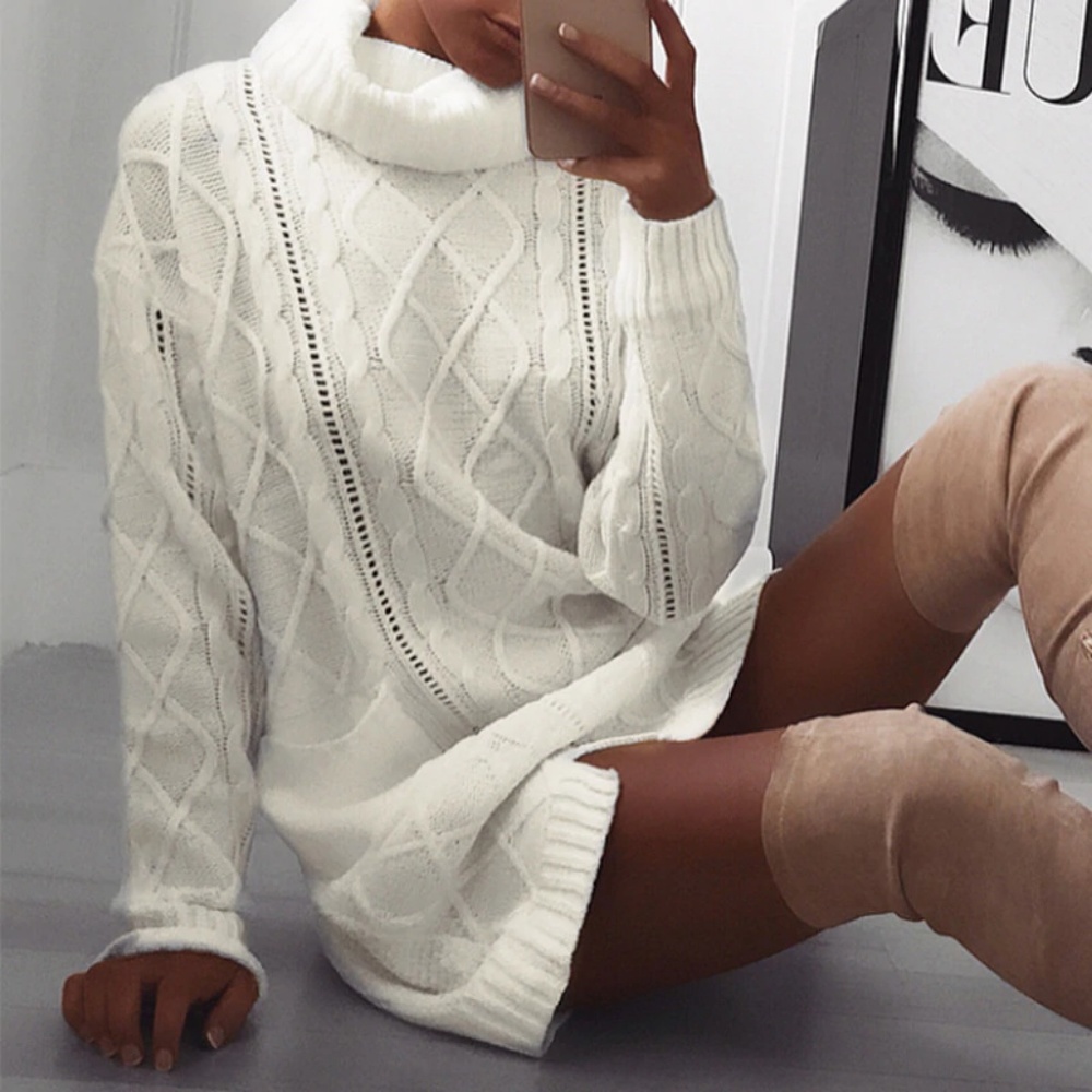 GILLY Long Chunky Turtleneck - Picture 1 of 8